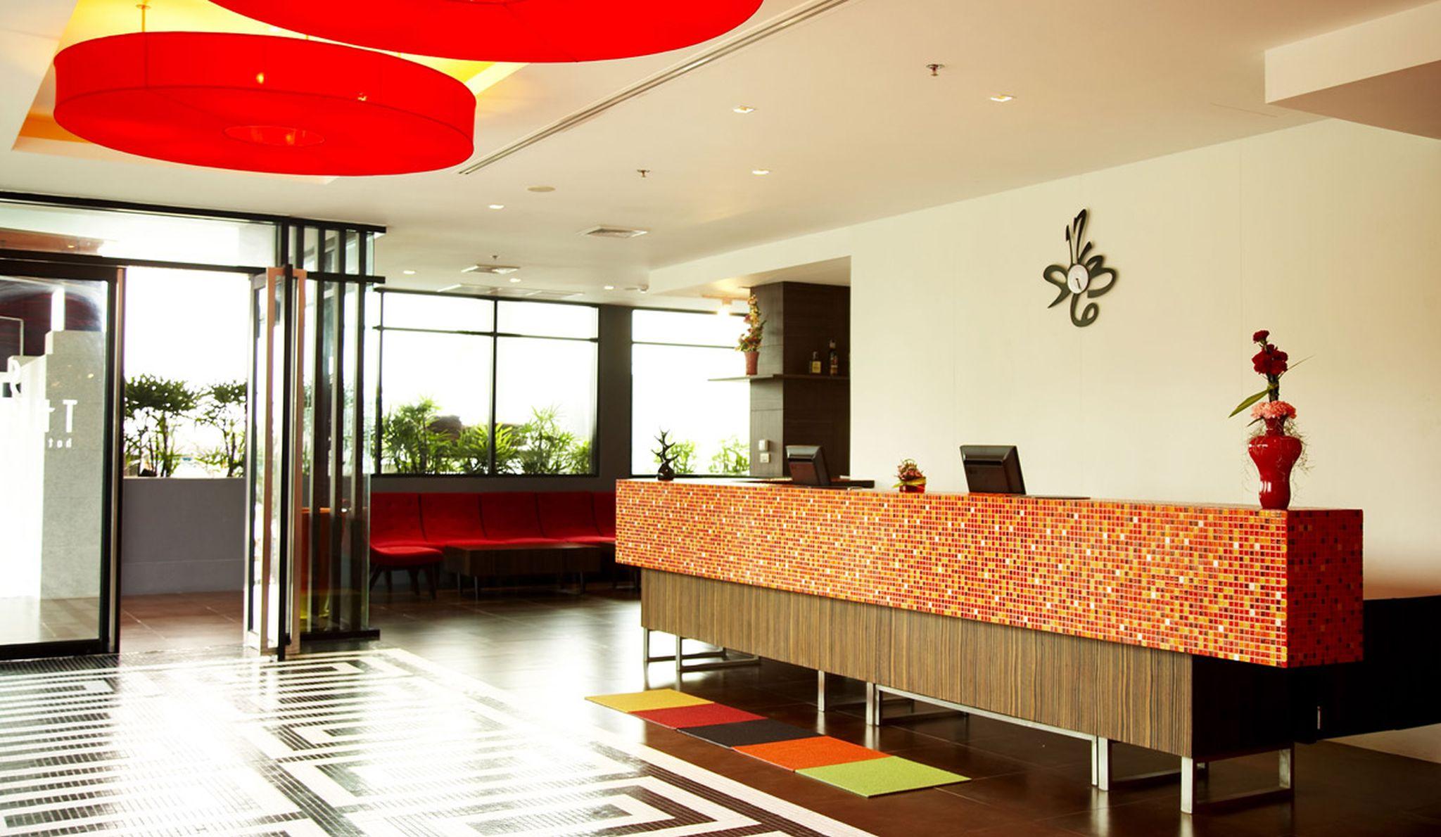 The Sez Hotel Bang Saen Exterior photo