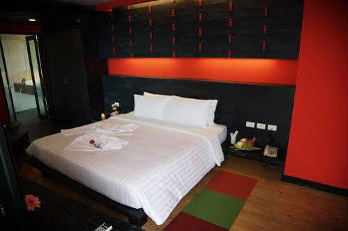 The Sez Hotel Bang Saen Exterior photo